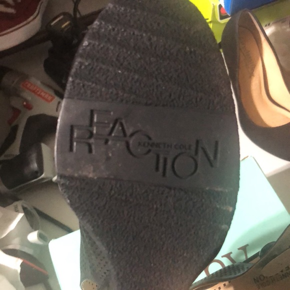 Kenneth Cole reaction wedge heel - Picture 5 of 8